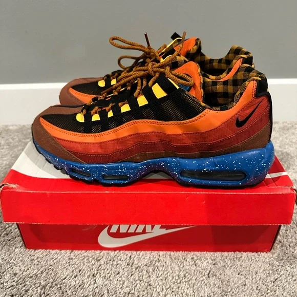 Nike Men's Air Max 95 Campfire - Picture 2 of 6